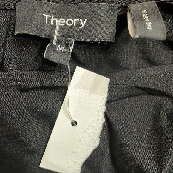 THEORY Stretch Silk Tank - Picture 5 of 6